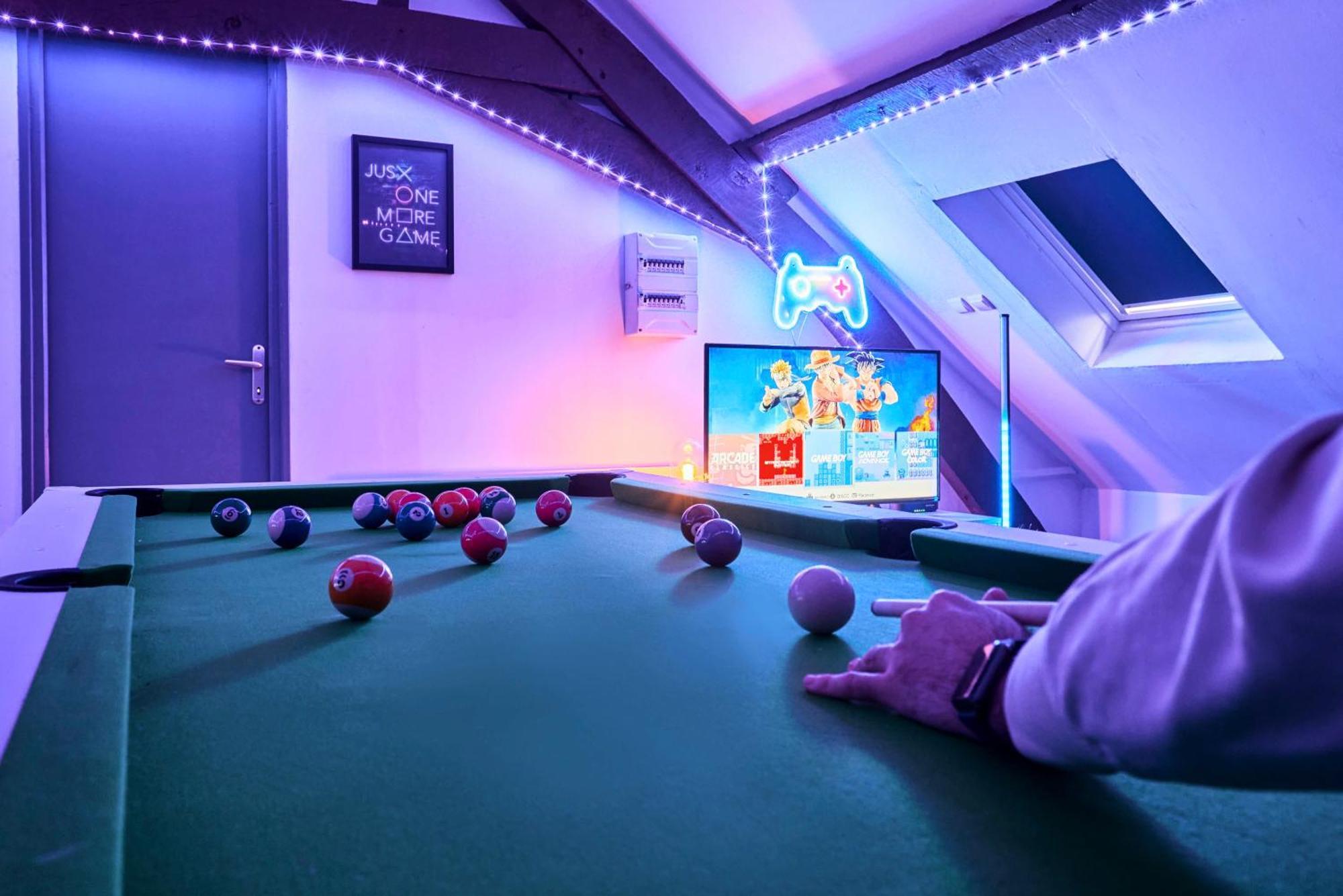 Gameclub - Les Demeures D'Adrien Apartment Carvin Ngoại thất bức ảnh